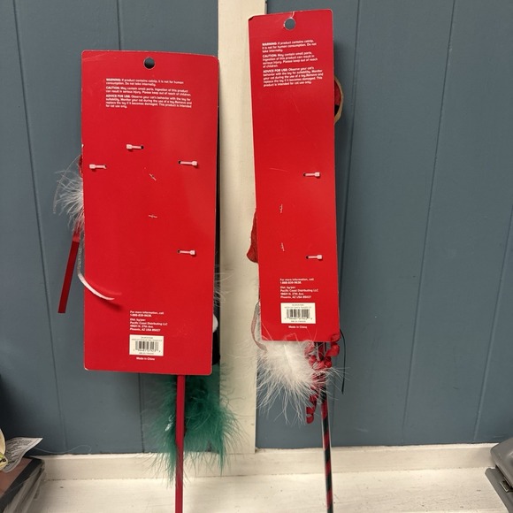 Lot Of 2 Merry Bright‎ Catnip Cat Toys Fuzzy Feather Plush Bells Teaser Sticks - Picture 5 of 5